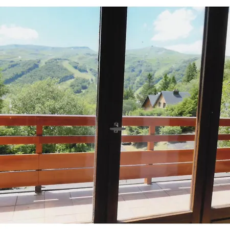Typique Pres Des Pistes Avec Cheminee Et Parking Prive - Fr-1-814-31 * Besse-et-Saint-Anastaise